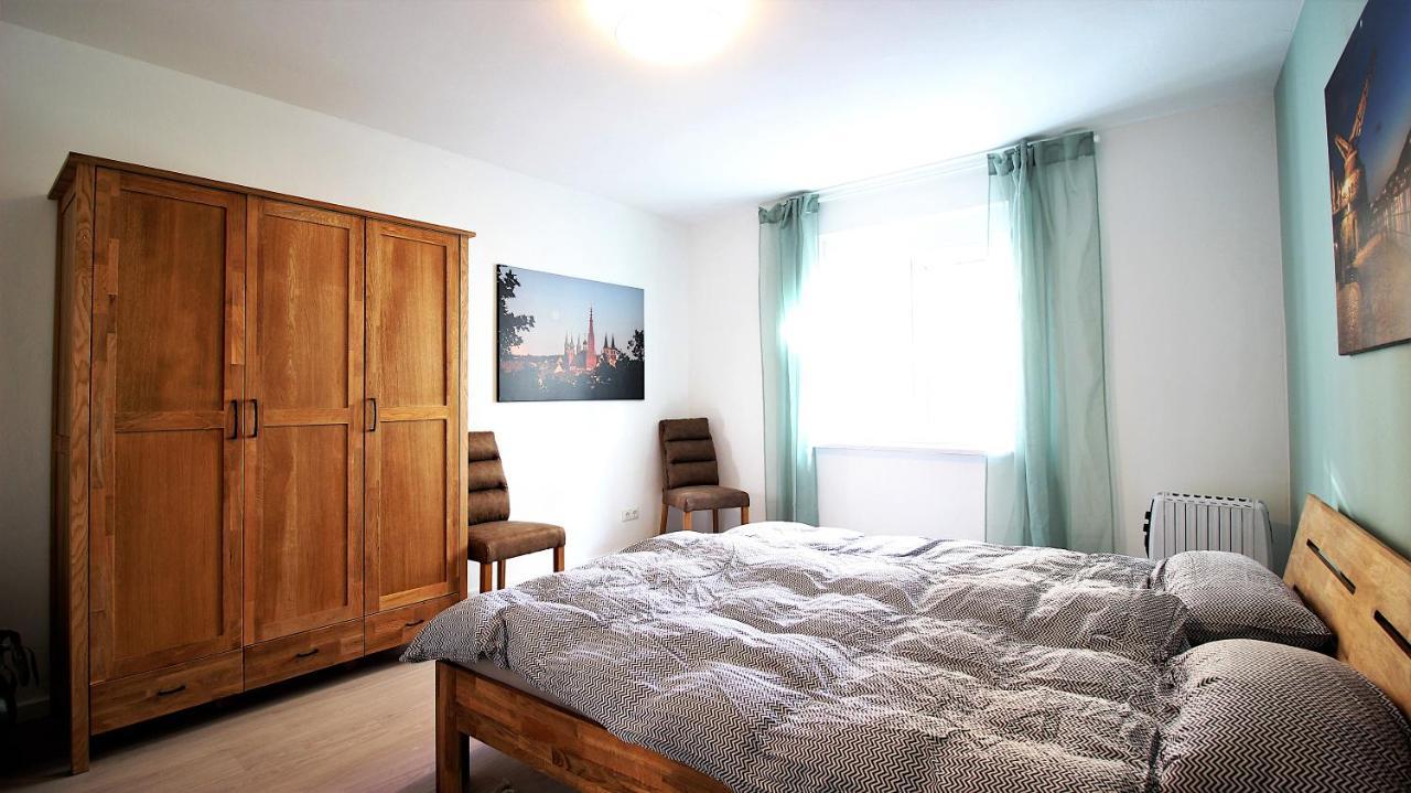 Helle und geräumige 3-Zimmer-Wohnung Würzburg Exterior foto